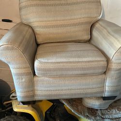 Set Of 2 Sofas  And Leg Rest 