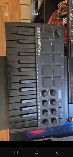 Akai MPK mini MIDI Controller