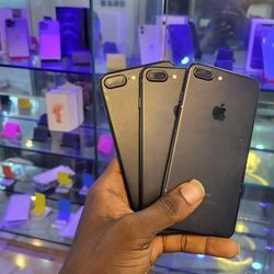 iPhone 7 Plus Unlocked With Warranty | desbloqueado con garantía  😃