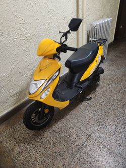 50cc motor scooter