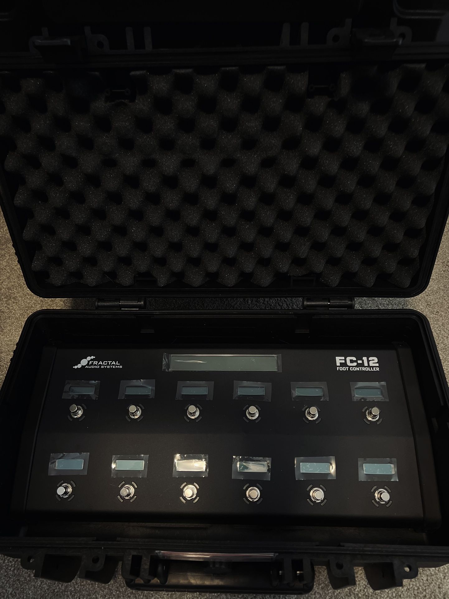 Fractal Audio Systems Fc-12 Foot Controller INCLUDING Hard Case.