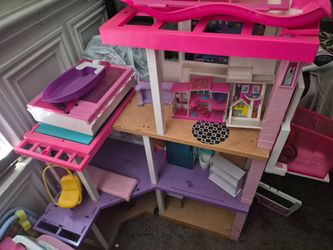 Barbie Dreamhouse and accessories