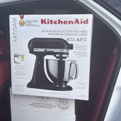 Kitchen Aid 5 Q Mixer