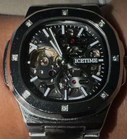 Ice time skeleton watch automatic with genuine diamonds on bezel