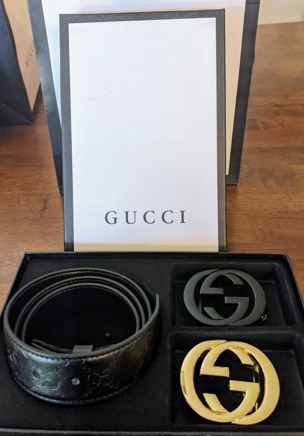 NWOT Gucci Men's Belt Interchangeable Belt Buckles And Belt for Sale in  Oakland, FL - OfferUp