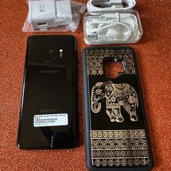 Samsung Galaxy S9, Excellent Condition, Unlocked For Any Company, Excellent Condition.
