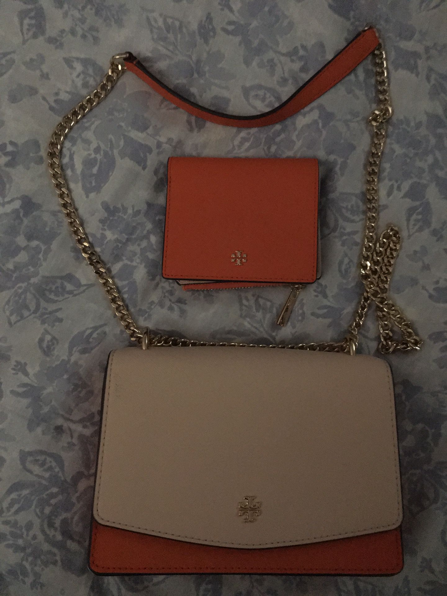 Tory burch purse and wallet