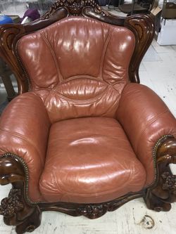 Sofa is very good