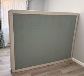 Queen Size - box spring