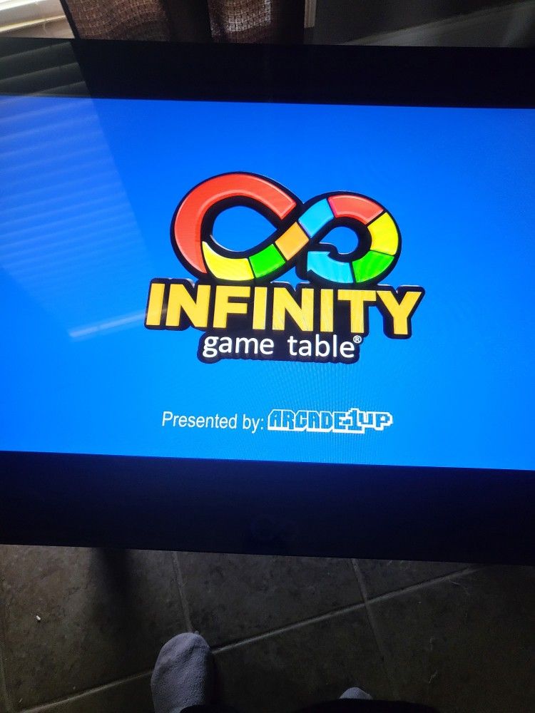 Infinity Table