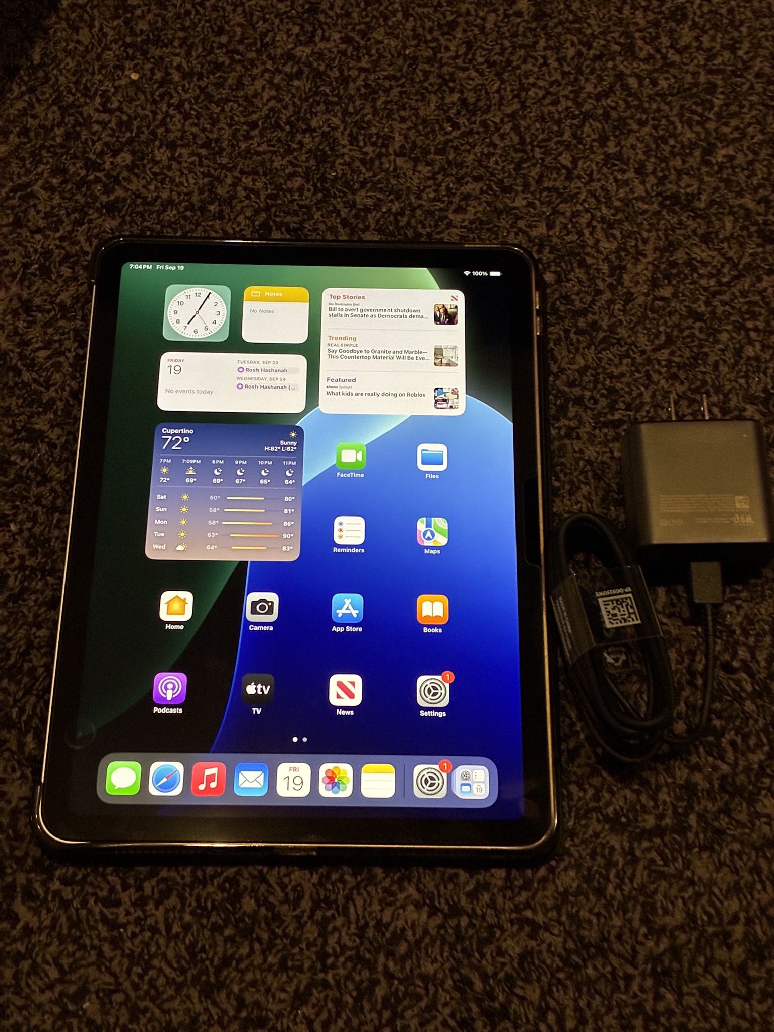 Apple iPad Air M3 128 GB in Purple
