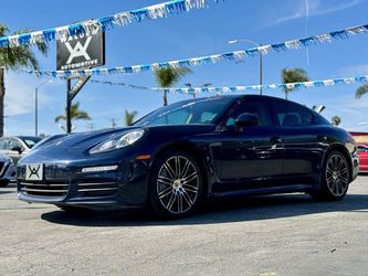 2016 Porsche Panamera