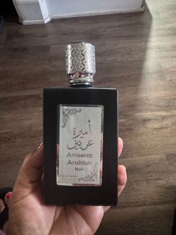 Ameerat Arabian Noir Eau De Parfum