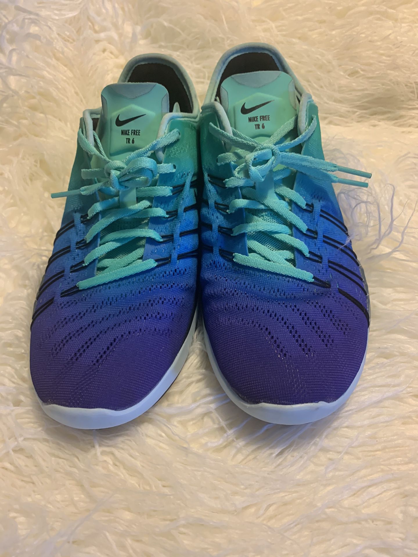 Women's Nike TR 6 Spectrum Green Light Blue Dark Blue 849804-300 8.5 Sale in Los Angeles, - OfferUp
