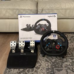 Logitech G29 Gaming Wheel Mint Condition!
