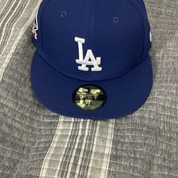 Los Angeles Dodgers New Era 2024 World Series Champions size 7 1/8