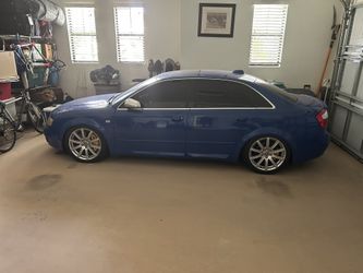 Audi Q7 3rd Row And Audi S4 V8