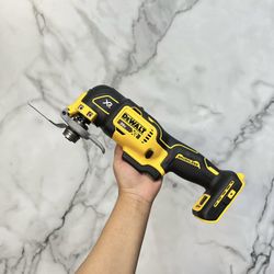 DEWALT 20V XR Brushless 3-Speed Oscillating Multi Tool (Tool Only)
