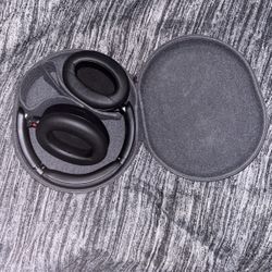 Sony wh-xb910n Noise Cancelling Headphones