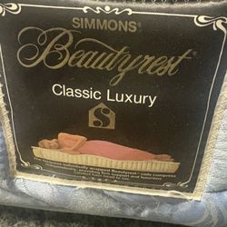 Queen Mattress And Box Spring 