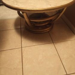 Round Coffe Table Solid Wood $25