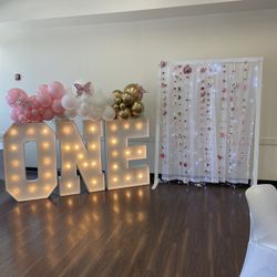 Floating Flower Backdrop