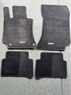 Mercedes E350 floor mats
