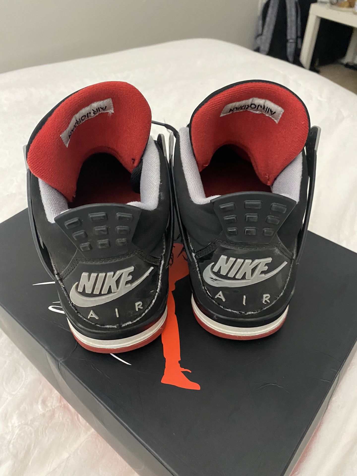 Jordan 4 breds size 10