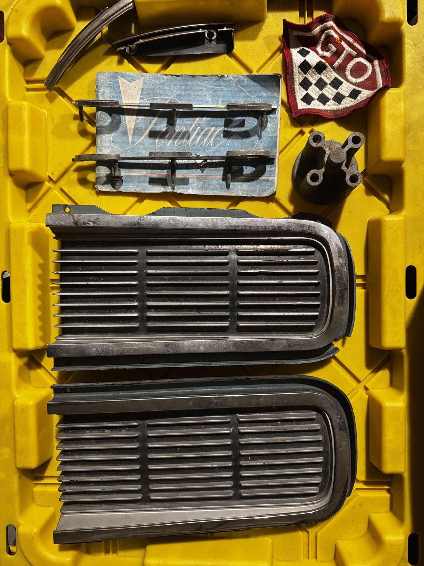 1968 Pontiac, Gto Hideaway, Headlight Doors And Parts