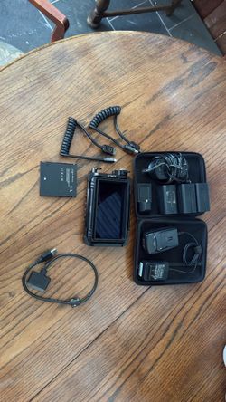 Atomos AtomX Monitor Recorder with Accessories