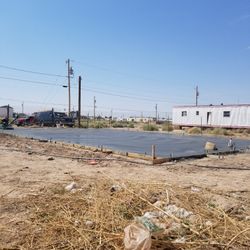 $123 CONCRETE Finisher/ Cementero