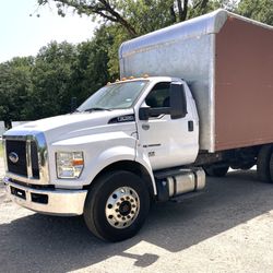 2017 Ford F750 
