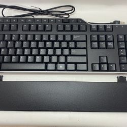 Dell KB522 Business Multimedia USB Wired Keyboard