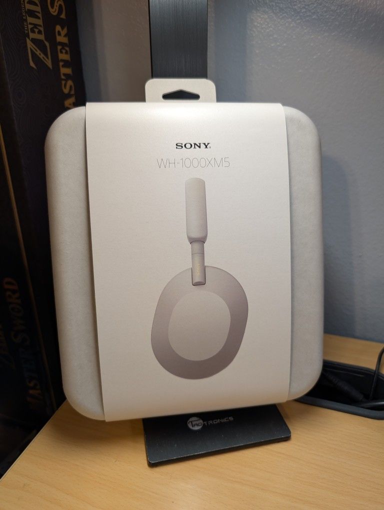 Sony WH-1000XM5 Bluetooth Headphones