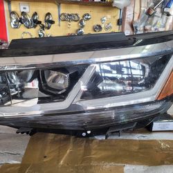 2020 - 23 - VOLKSWAGEN ATLAS - LEFT - HEADLIGHT
