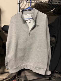 Alo sweatshirts