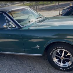 1966 Ford Mustang