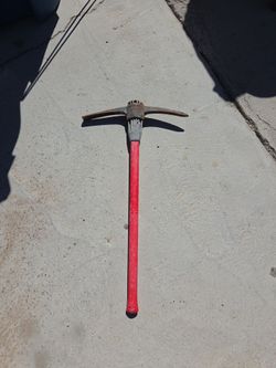 Fiberglass Handle Pick