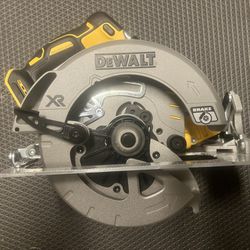 New DeWalt XR Circular Saw DCS570 20V Cordless