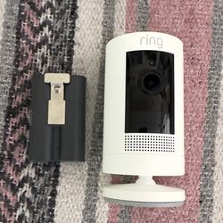 Ring Outdoor Cam Weather-resistant