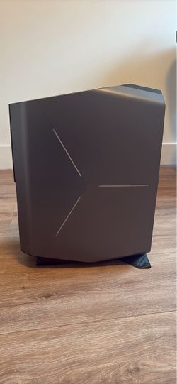 Alienware Gaming PC Aurora R8