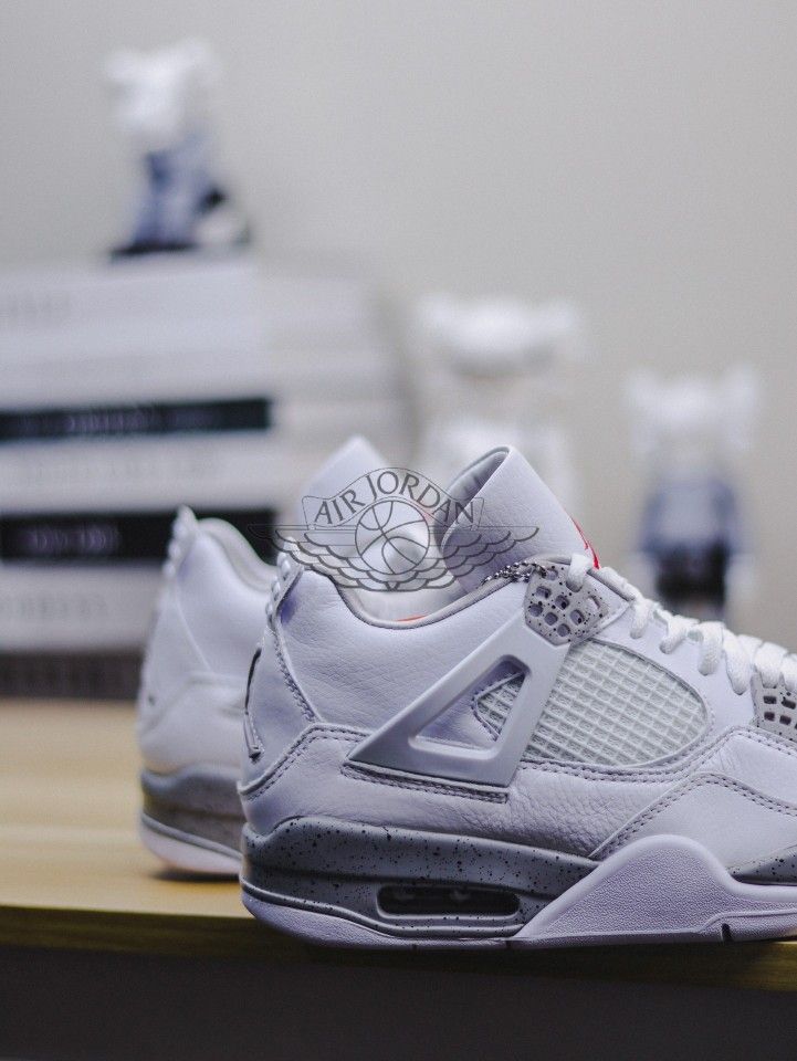Jordan 4 Retro White Oreo Size 4-13