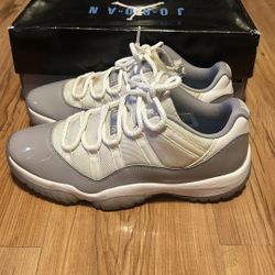Jordan 11 Low Cement Grey
