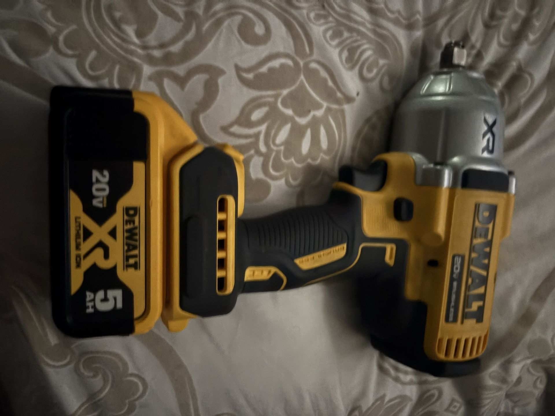20v Dewalt Drill