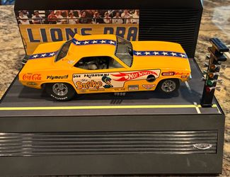 Hot Wheels Legends to Life Don “The Snake” Prudhomme Cuda Funny Car