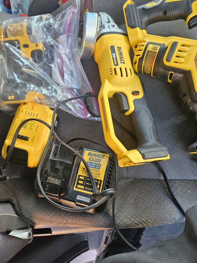 Dewalt V20 Bundle 