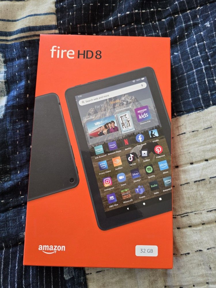 NEW AMAZON FIRE HD 8 32GB TABLET