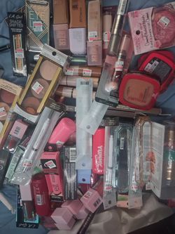 Mixed Makeup Bundle Lot