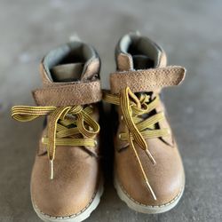 Carter’s Toddler Hiking Boot