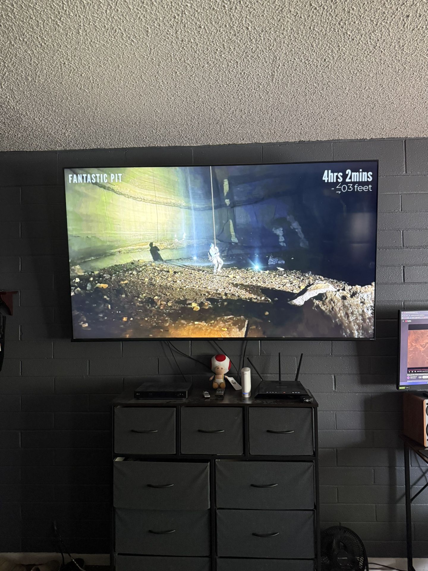 Hisense 4K LED 75” TV